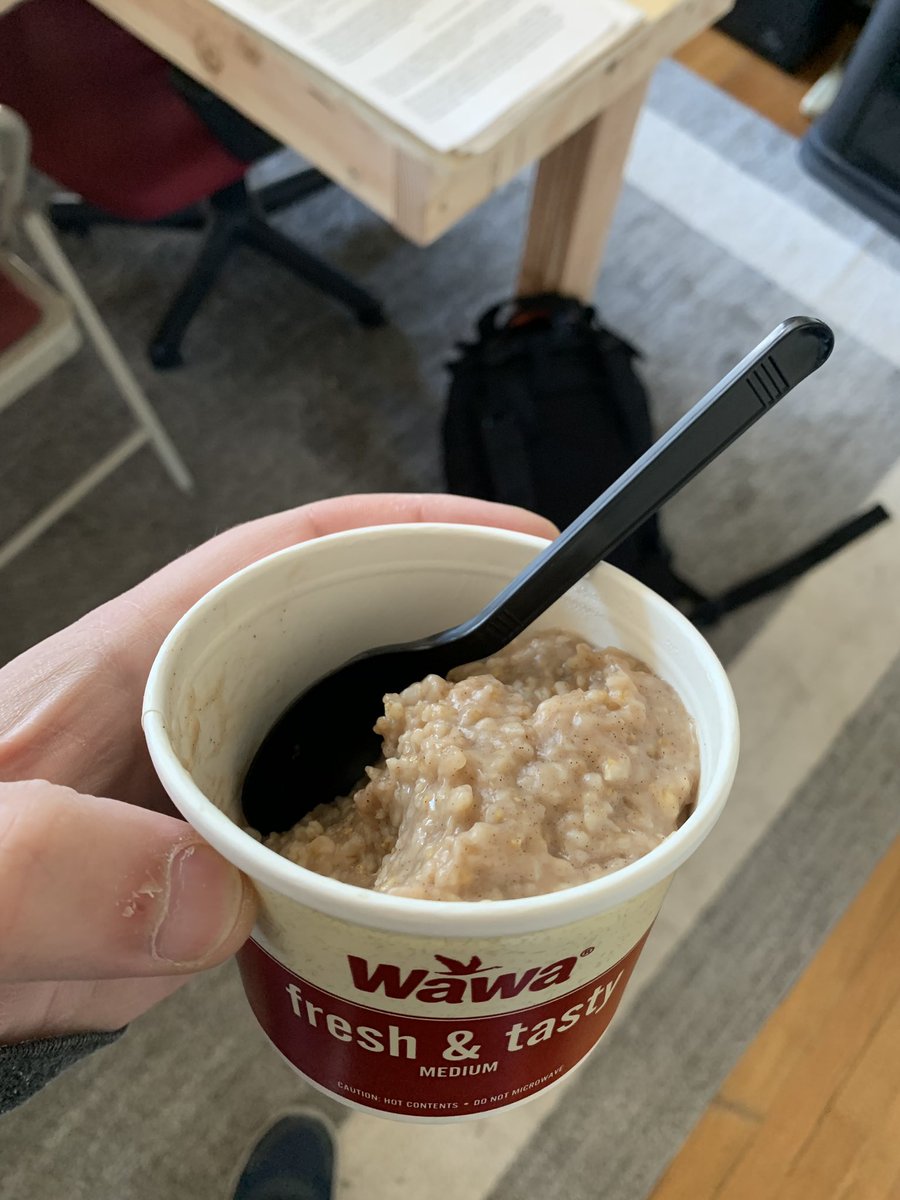 Meta4sGaming's tweet image. My breakfast vs vinnys breakfast. Almost ready to get it started. #DND #dungeonsanddragons #TableBuild