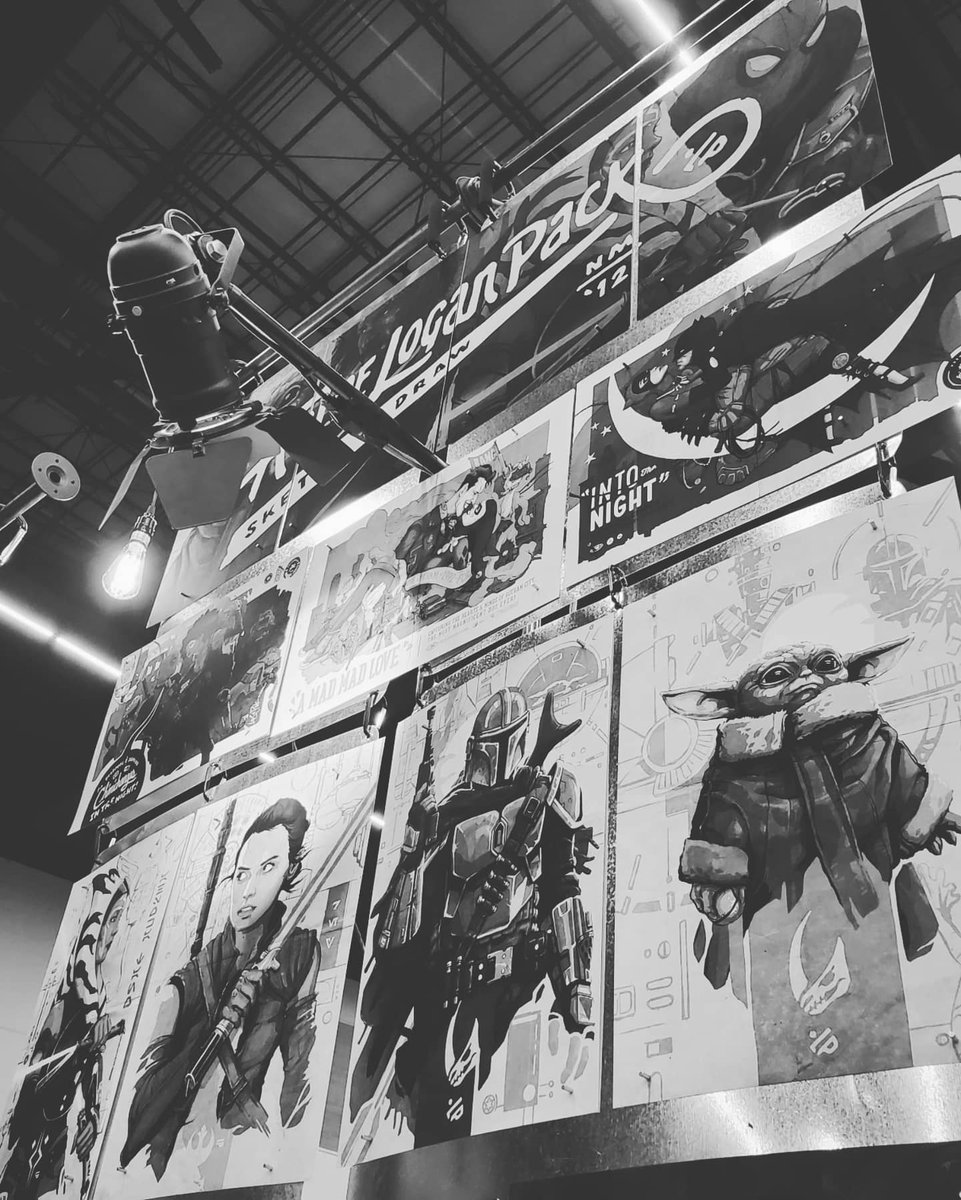 ARTofLOGANPACK's tweet photo. My second year for @lubbock_con was off to a great start yesterday. Thanks to everyone who came by. Hope to meet more of you today!
#lubbockcon #comiccon #convention #lubbocktx #themandolorian #thechild #babyyoda #loganpack #artofloganpack https://t.co/BYlrjDwyJR