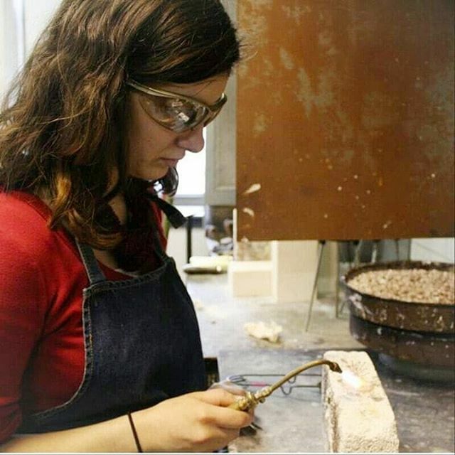 AprilMadeArt's tweet photo. Day 1 of #MarchMeetTheMaker STORY:
I've always loved making things.  But when I realized that I could make things that I could WEAR and show off everyday, I grew to love the art of making jewelry.  From there I began to learn metalsmithing techniques at … https://t.co/mh1NgNY1i2 https://t.co/S4QHLT68wk