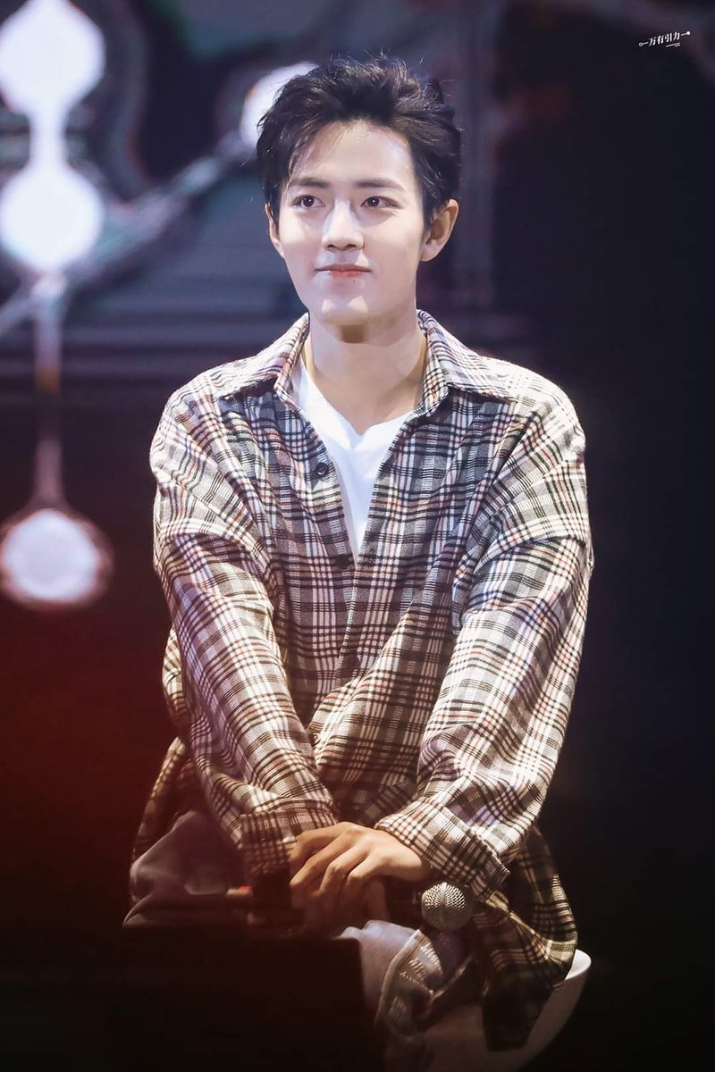 Heybiblee1005's tweet photo. Chiến ca cố lên chúng em luôn ở đây bên cạnh và luôn ủng hộ anh  #WeLoveYouXiaoZhan https://t.co/XCAB10q7w9