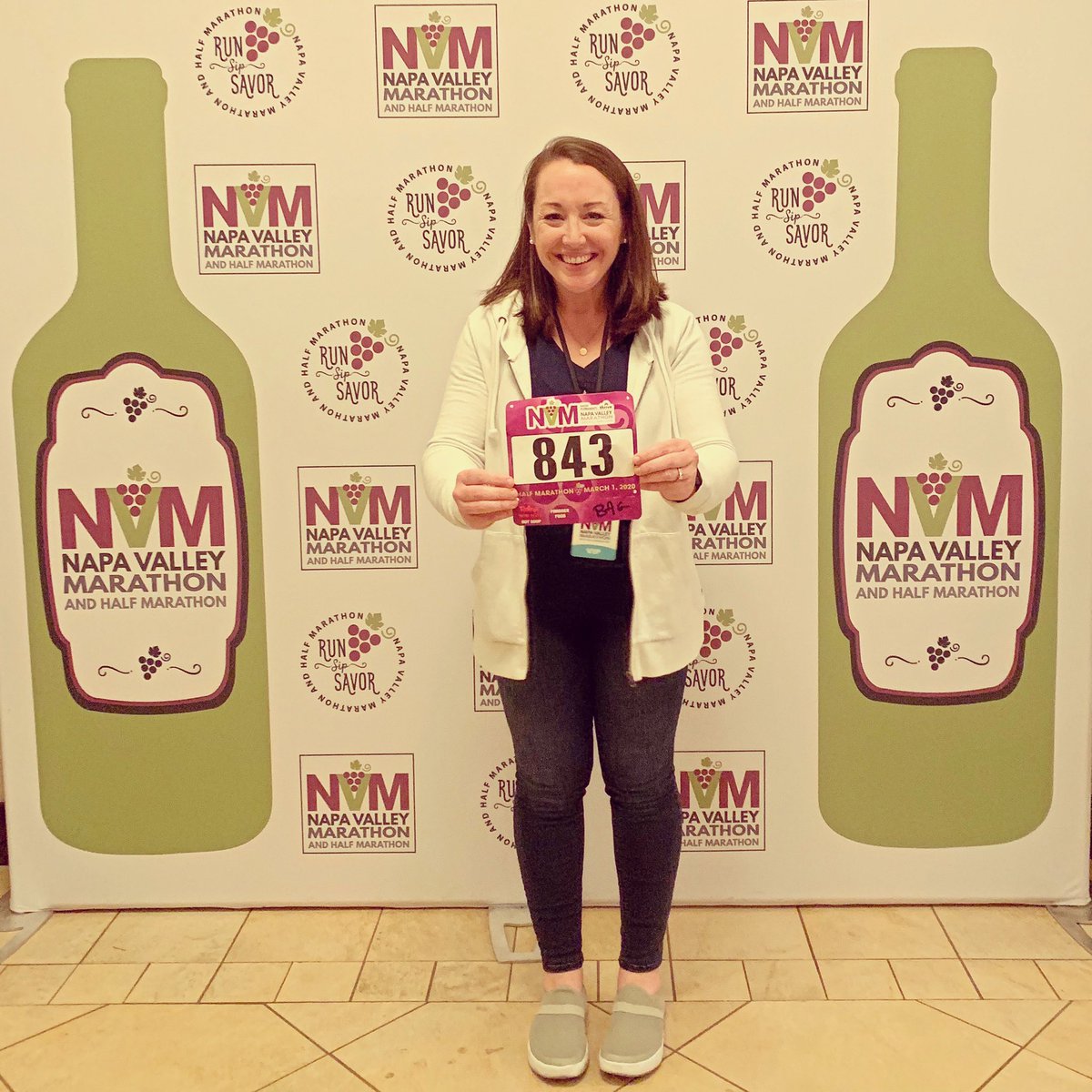 runstrongrun's tweet photo. Can someone please find me a job in which I can travel, run all the races, and spend time at all the race expos? I had the BEST time at the @nvmarathon expo and posted all about it on my blog https://t.co/kbQOfW9YnW
#NapaMaraBR #BibChat
#BibRavePro #NVhalfmarathon https://t.co/WHUy6ZZRBv
