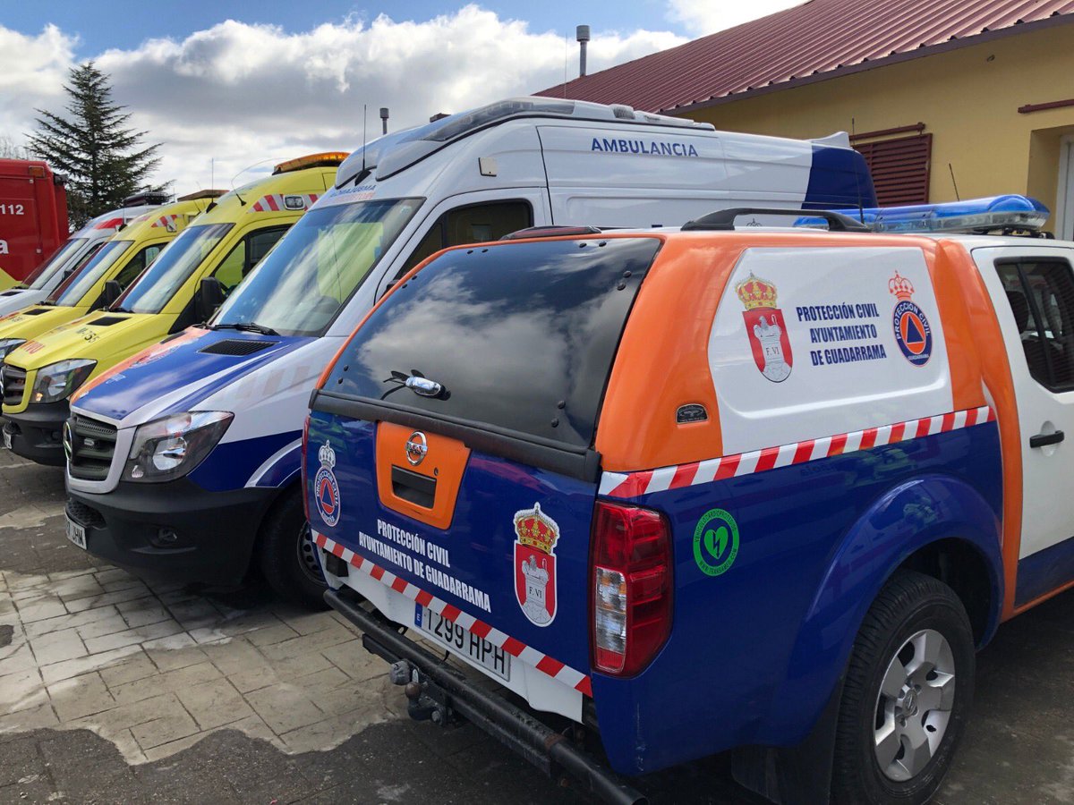 112cmadrid's tweet photo. Siempre están ahí. Son las Protecciones Civiles formadas por voluntarios, en su mayoría, que realizan una labor increíble en cada emergencia. 
Por eso, y porque hoy es su día, gracias por cuidarnos a todos tanto y tan bien. 

Felicidades a #LasProtesCuentan 

#ASEM112 
#Madrid112 https://t.co/FkPq0hX1tE