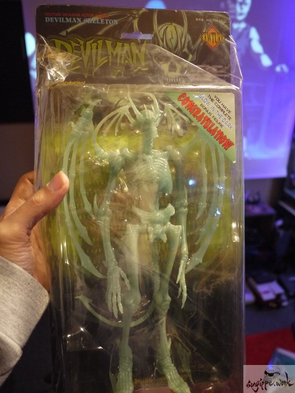 Sugippe Sur Twitter デビルマン スケルトン フューチャートイズ 付属する８つのボーナスパーツを集め完成する仕様 蓄光で暗闇で怪しく光ります １０年以上前に完成出来てたけどブリスターケースは無く別途手に入れる必要があった 先日 ヤフオクで２つセットで
