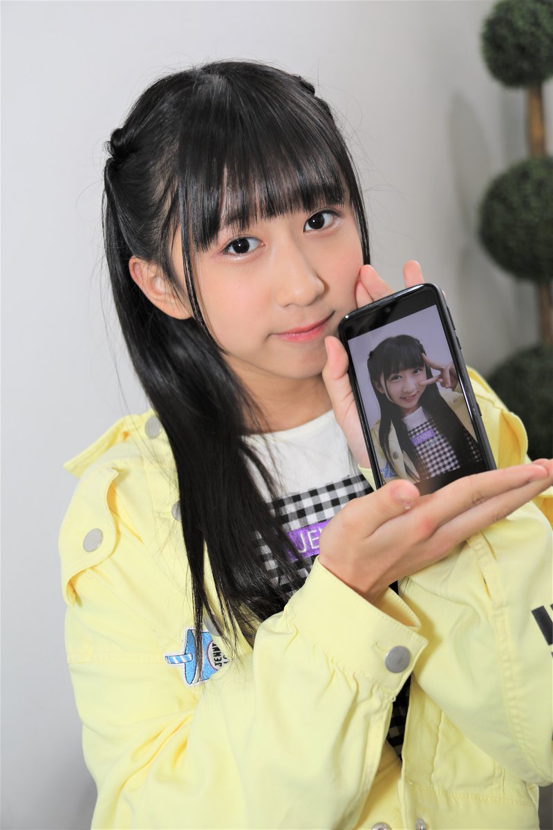 tamasi2002's tweet photo. 2020.02.29 OSAKA GIRLS PHOTO SESSION 個撮枠　あいみん
あいみんはライブや物販で写真を撮るも、撮影会は今回が初参加でした。話もしたくて個撮を選んで正解。あいみんワールド全開���楽しかった。前から思ってましたが魅力的な女の子だと改めて実感
#あいみん #OGPS https://t.co/imwEuIFoSG