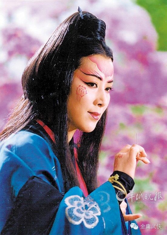 물론 영화에 영향을 많이 받은 티가 난다. 스타일링부터 영화와 흡사하고 유설화를 데려왔다는 것 역시 그렇다, 노린 캐스팅인지 아닌지 확신할...