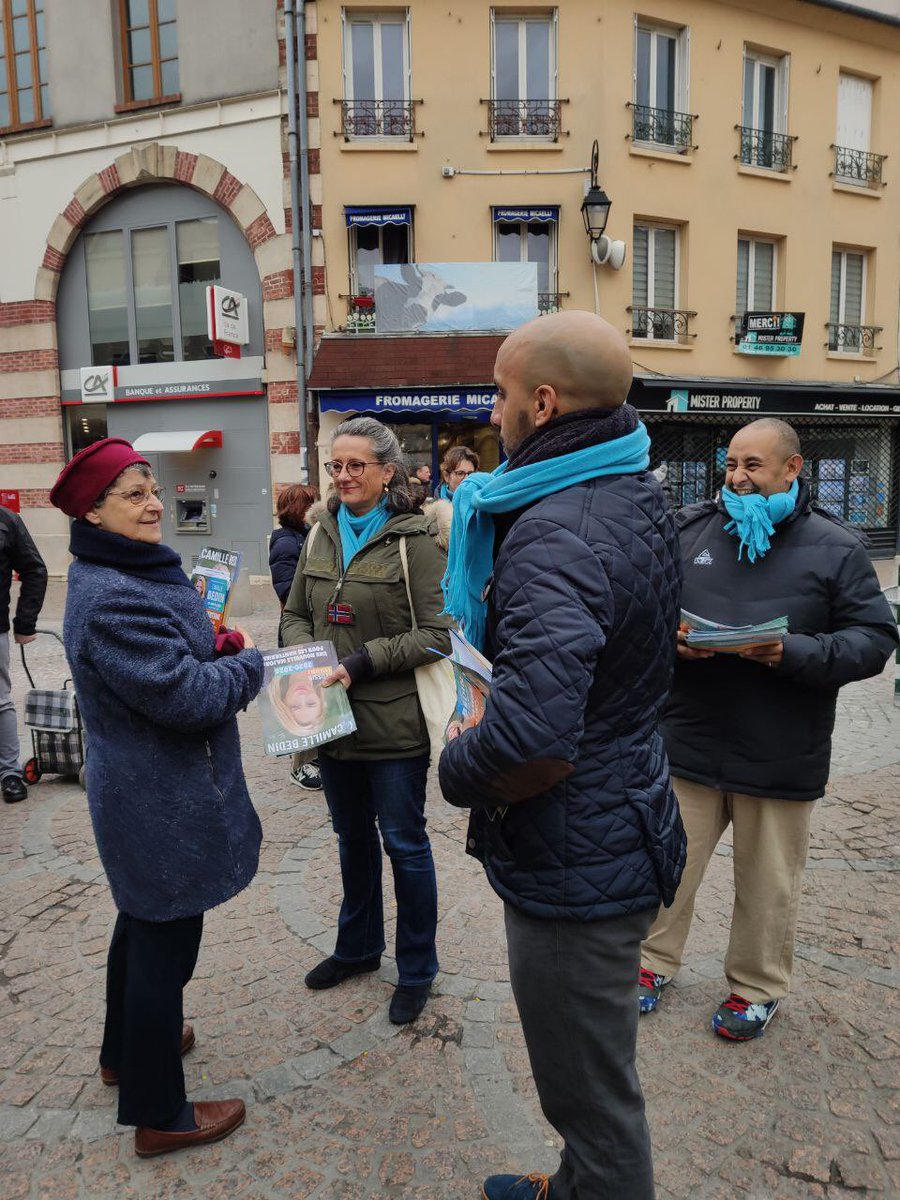 Team_bedin's tweet photo. #ReussirEnsemble hier et ce matin ensemble avec @CamilleBedin sur les terrains pour les habitants de #Nanterre nous sommes là et nous serons toujours là @NanterreEnsembl #Municipales2020 #HautsdeSeine @LeParisien_92 @leJDD @leParisien_pol #Votez l’alternance https://t.co/gVtxQ1Mwey
