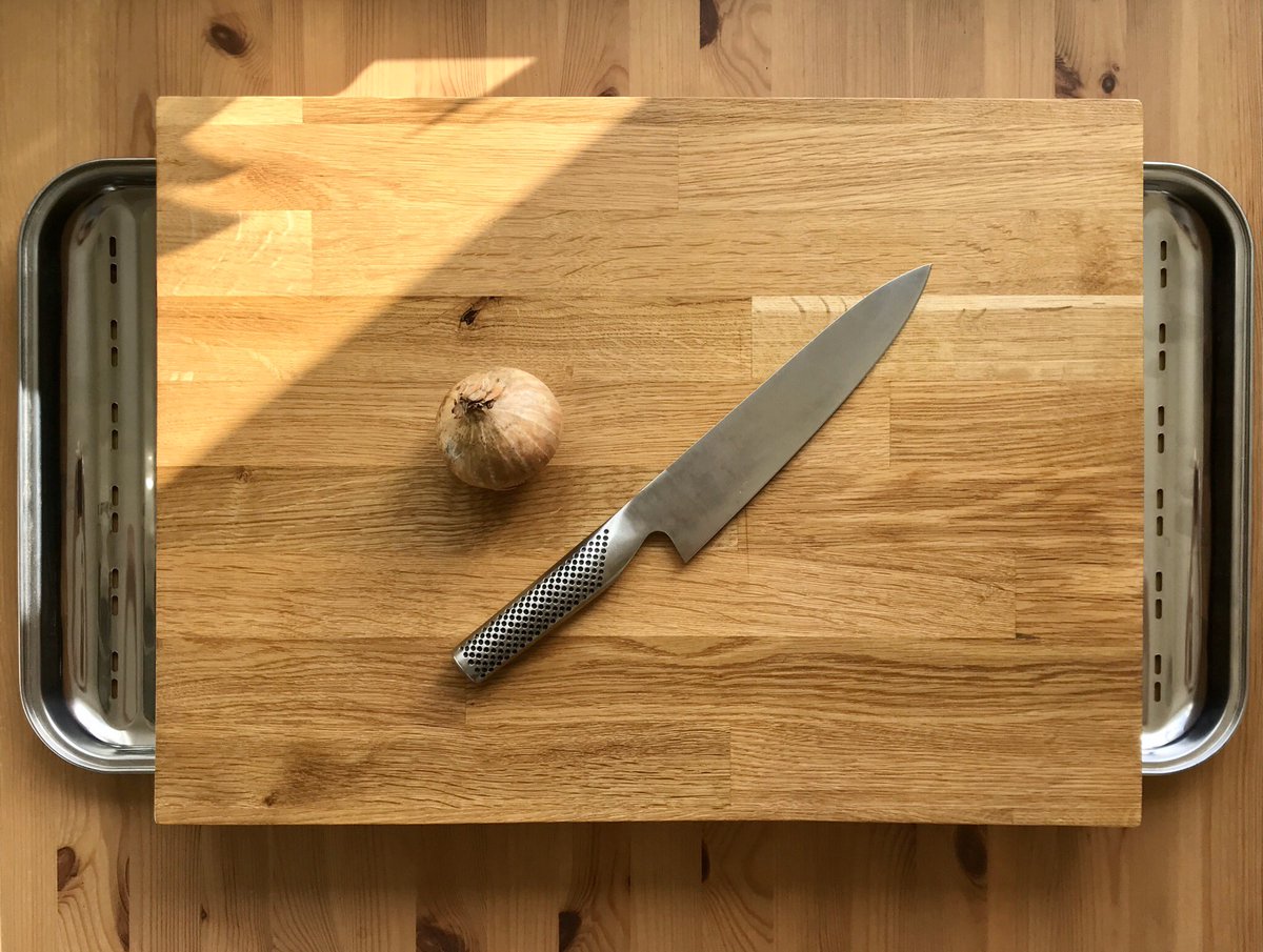 Micke's tweet image. Färdig. 52x38x7, 6,6 kg