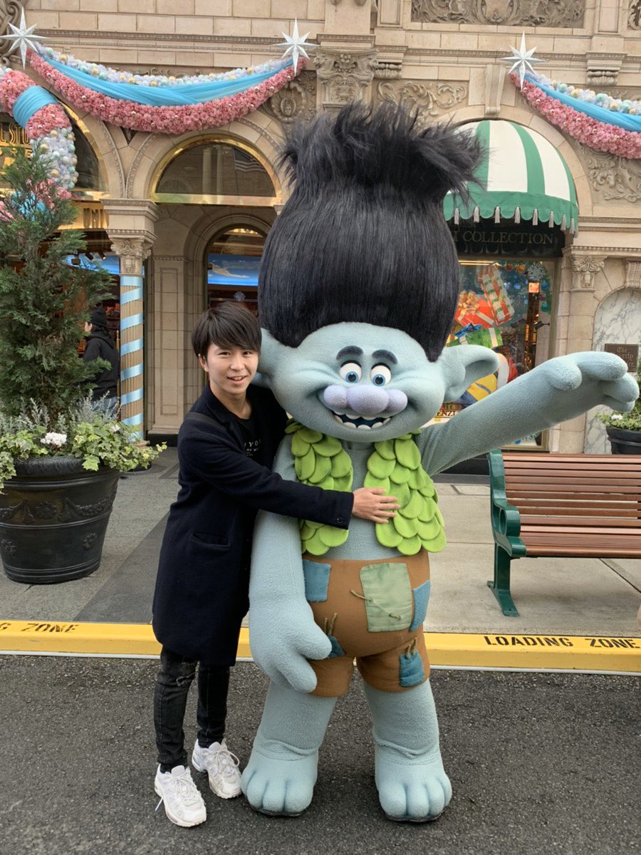 MilleBay_mix's tweet photo. ミレニアムのリードコーラス兼バンマス担当ゆーき！色気ある歌声と持ち前のルックスでみんなをイチコロ🧨 https://t.co/GBpx8oSolV