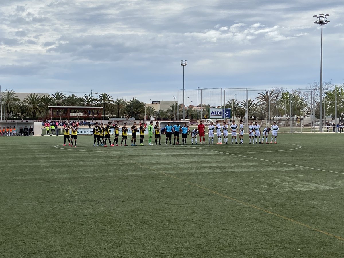 Empezamos con el <a href="/elchecfoficial/">🌴</a> #JuvenilA de <a href="/jose_ruizzz5/">jose ruiz</a> , #Andres y <a href="/9rodrimc1/">9rodrimc</a> 🆚 <a href="/cdroda/">CD Roda</a> #DivisiondeHonor <a href="/rgfootball_web/">ℝ𝔾𝔽𝕠𝕠𝕥𝕓𝕒𝕝𝕝</a> #CanteraRG