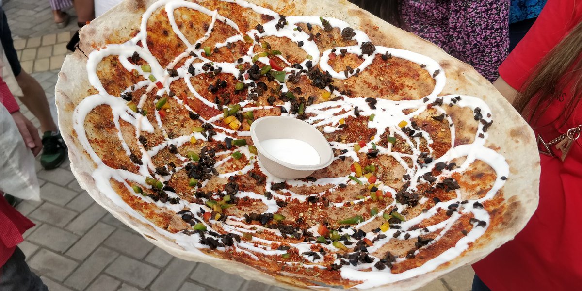 SanjayMittal72's tweet image. This guy at  THE LIL FLEA MARKET Delhi is rocking and here comes the turn for the lucky one @TheLilFlea #lilflea #NewDelhi @IndusFlavour