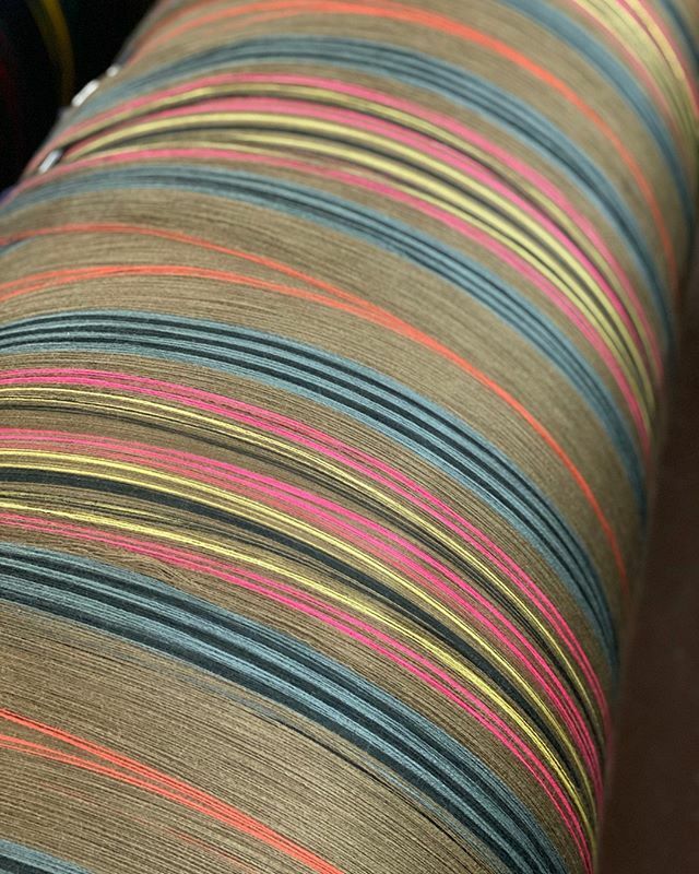 lochcarronscot's tweet photo. An eye-catching bale from our Selkirk mill, the yarns have been warped and are ready for weaving at this stage in our production process. #LochcarronofScotland #MadeinScotland #Textiles #Tartan #AttheMill #Yarns #Warping #Weaving https://t.co/dlm9xrZvcw https://t.co/usBWMXF9Qh