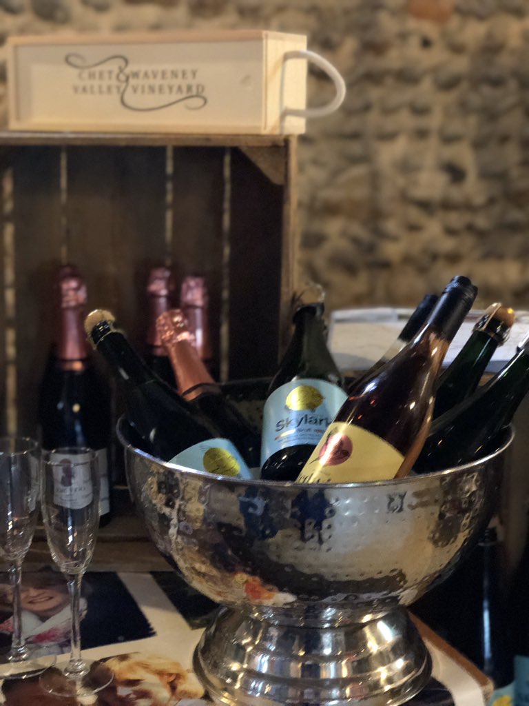 ChetVineyard's tweet photo. Come to the #creative wedding fair at Waxham Barn today 11-3pm. @ukwinemakerwife and @ukwinemaker would love to help you chose your #sparklingwine for your #wedding #winemasterclass at 12:30 https://t.co/LhbMJmp4uS