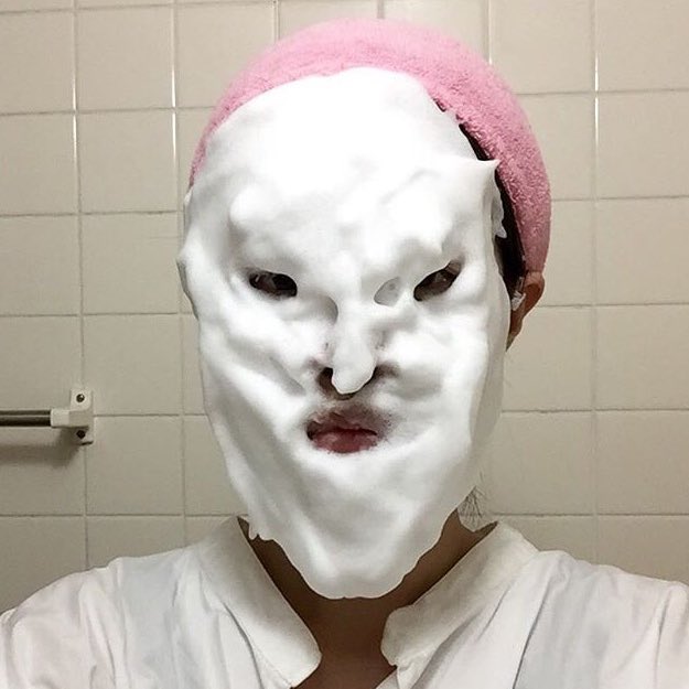 ものまね界に新境地 洗顔ものまね なるものが登場し千原ジュニア 遠藤憲一 草彅剛 パラサイトのお父さんなどじわじわくる Togetter