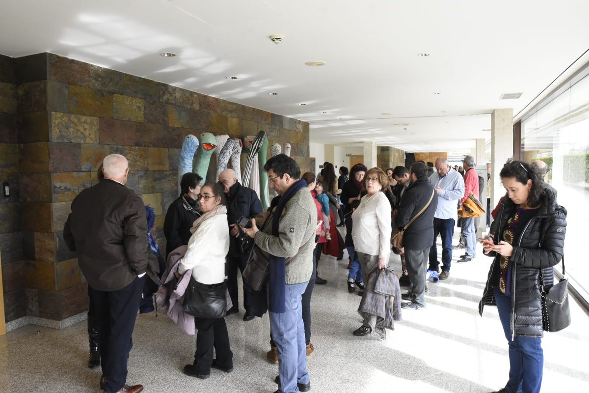 PSOE_CyL's tweet photo. 🏛 Las @Cortes_CYL abren hoy domingo sus puertas a la ciudadanía con motivo de los 37 años del #EstatutoCyL.
👉 Ven a descubrir el Parlamento de #CastillayLeón en horario ininterrumpido hasta las 20:00 h.
🌹 ¡Os esperamos!
#DefenderCyL https://t.co/RT3AGuM0rg