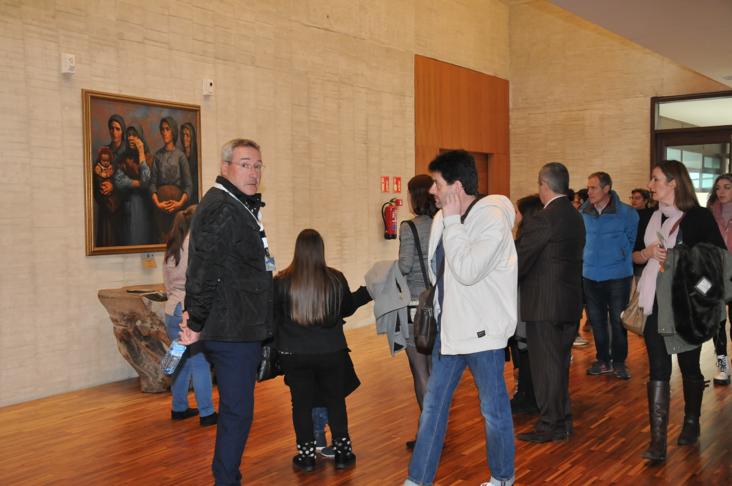 PSOE_CyL's tweet photo. 🏛 Las @Cortes_CYL abren hoy domingo sus puertas a la ciudadanía con motivo de los 37 años del #EstatutoCyL.
👉 Ven a descubrir el Parlamento de #CastillayLeón en horario ininterrumpido hasta las 20:00 h.
🌹 ¡Os esperamos!
#DefenderCyL https://t.co/RT3AGuM0rg