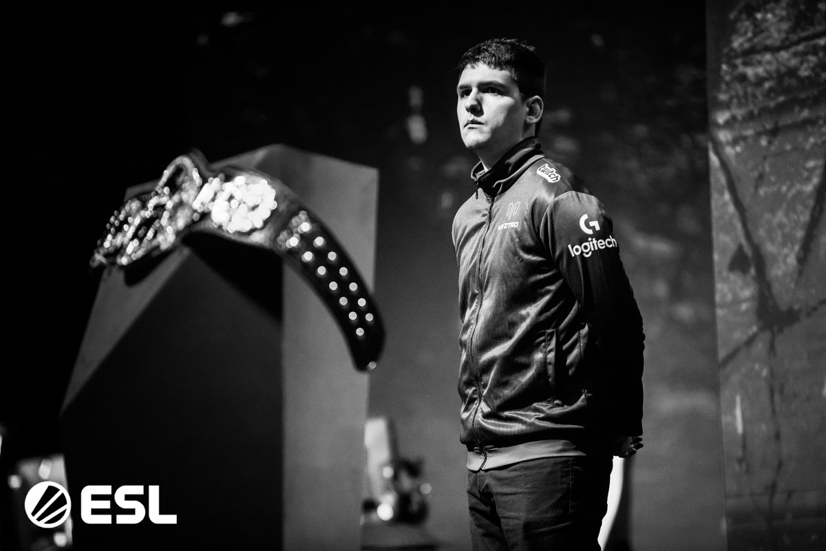 Quake Champions tweet media