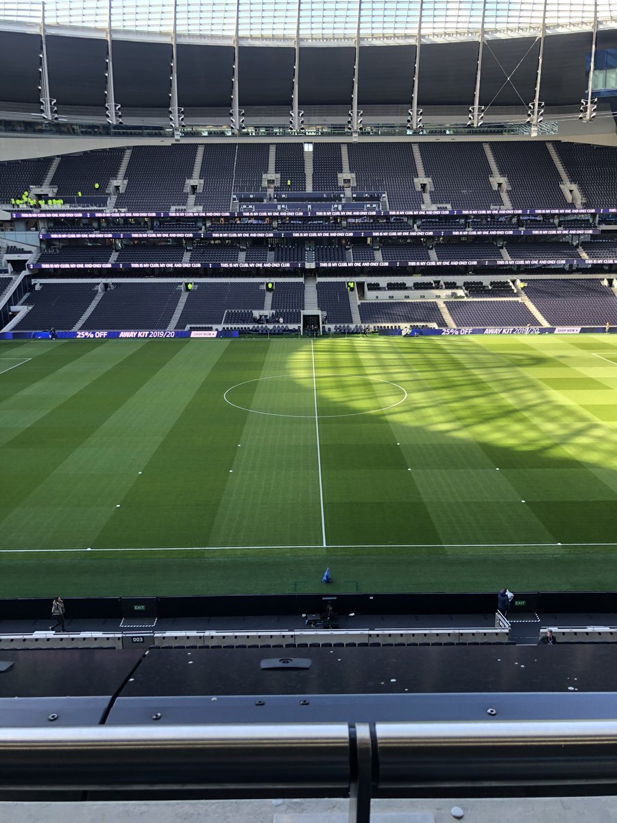 goodwin_gordon's tweet photo. Back home in the amazing @SpursOfficial stadium #Coys https://t.co/pSQq9uN9tU