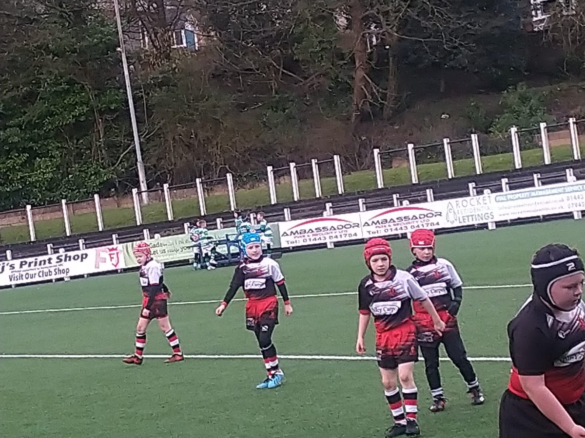 MiniDowlais's tweet photo. After 4 long weeks without a game ! We managed to secure a fixture at 8:50pm last night 💪🏻 superb game by all today against Pontypridd RFC ! What a great team to play, rugby played the way it should be! Nice players, nice coaches and a great ref !Thanks guys 🏉🐉🐲 https://t.co/S9SYxEiAwg