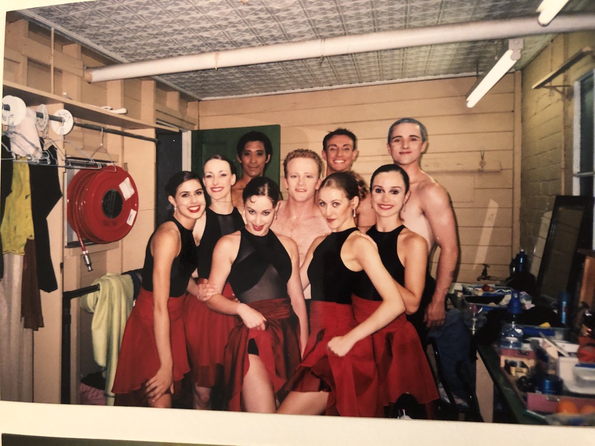 LazyDancerTips's tweet photo. Tutus on Tour
Here is little Behind the scenes with North Island Team in Turid Revfeim’s Si Supieras!
RNZB 20...something 🤣
#Dancingwillmakeithappen #lazydancertips https://t.co/fFkLrTmMdC