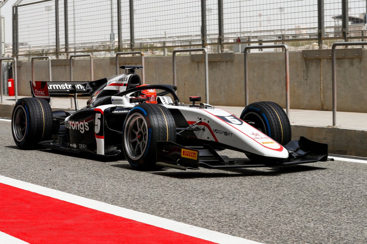 remco_v_eldik's tweet photo. Wow the 18" @pirellisport tires for the @FIA_F2 2020 season

Photo @MarcusArmstrng @ARTGP 

#RoadToF1 #Fit4F2 #Bahrain #FIAF2 https://t.co/RxEgAfBipe