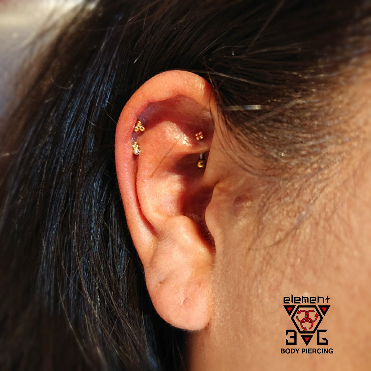 ローク、ヘリックス二連 【ANATOMETAL】 クアッドビーズエンド 18金製