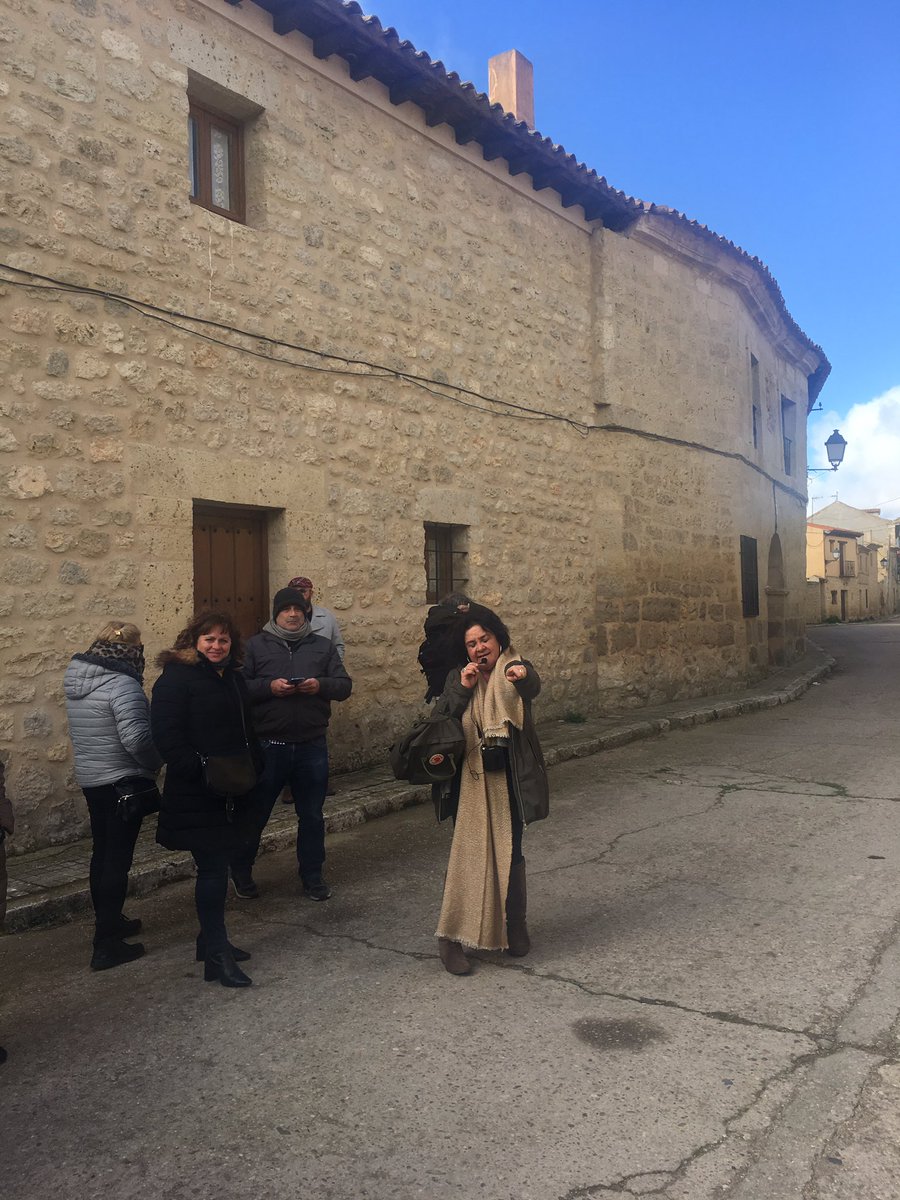 tusdestinos's tweet image. La primera parada del #TrenCanaldeCastilla es un castillo: en este caso el de Montealegre, uno de los 20 castillos abiertos al público de la provincia de #Valladolid. #Valladolidesvino