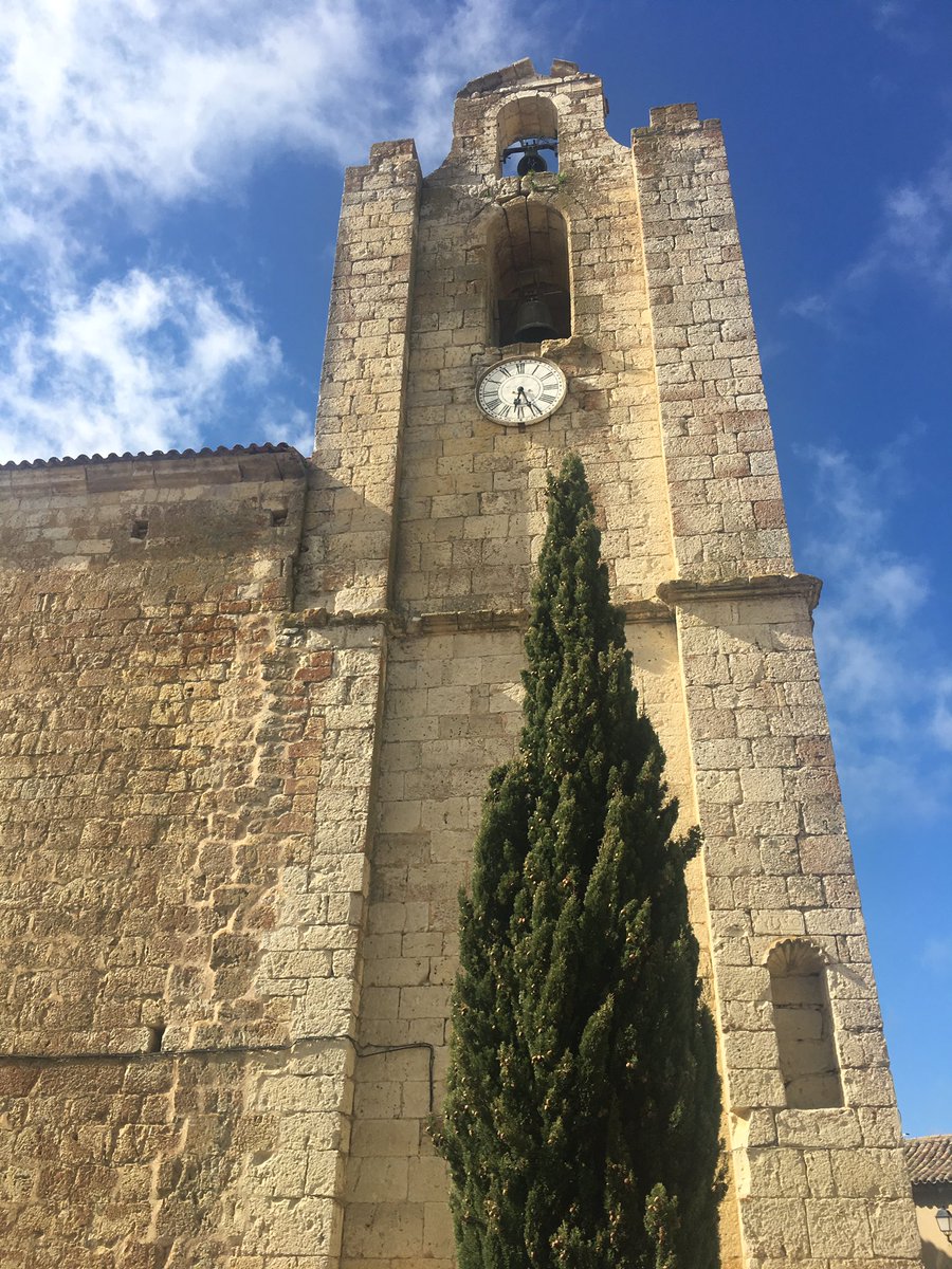 tusdestinos's tweet image. La primera parada del #TrenCanaldeCastilla es un castillo: en este caso el de Montealegre, uno de los 20 castillos abiertos al público de la provincia de #Valladolid. #Valladolidesvino