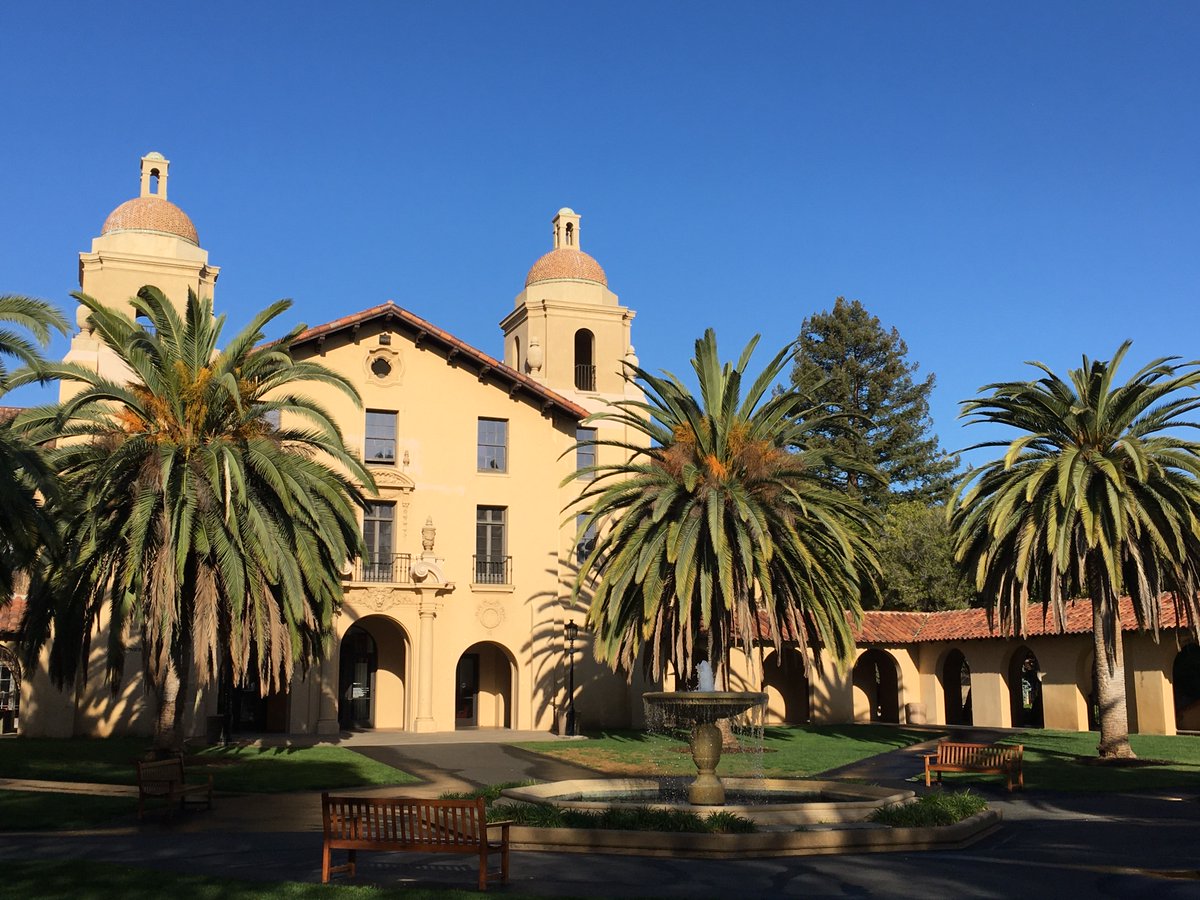 Wonderful weekend taking Agile Leadership class by Laura M. Powers and Bernie Maloney at Stanford ☀️