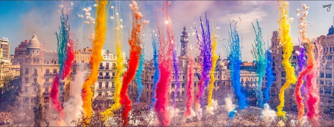 Mundo_Facundo's tweet photo. Con o sin #coronavirus comienza una de las fiestas más importantes de nuestro país! #fallas2020 precaución y a disfrutar!! 🙌🙌🙌 https://t.co/eKtTEdkLRn