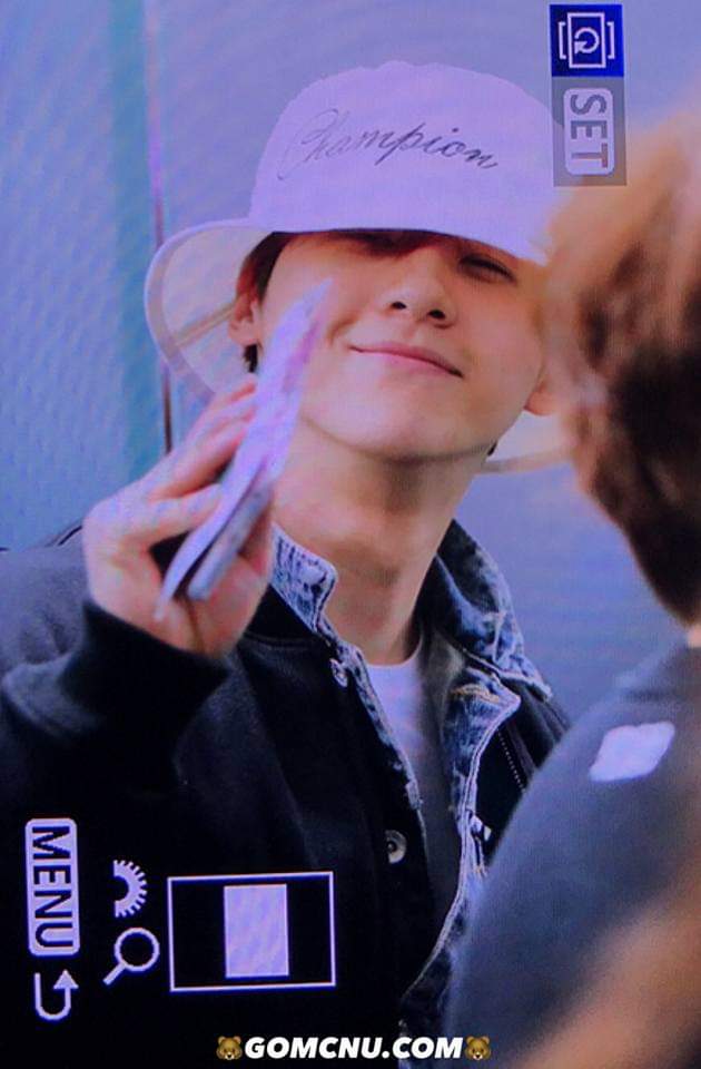 OnlyuCnu's tweet photo. 170301 Incheon ๐ซ๐ฌ NAIA Terminal
#B1A4 #CNU #OneKCon https://t.co/eh4QbDaBPW