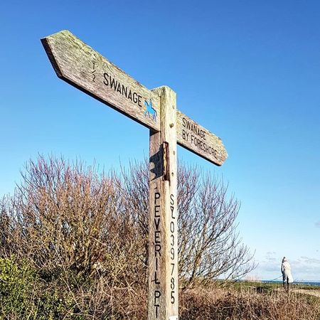 It's never too early to start training for one of our challenges. Sherry is already out building up her fitness levels and also doing some exploring ready for our Jurassic Coast Challenge in May!🙌🙌

📸: @ginandcoast

#UltraChallenge #jurassiccoast