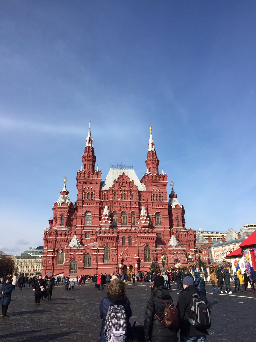 nyambaizula's tweet photo. Хэн ч маск зүүхгүй байна шүү 😁 https://t.co/FMM9ZpSiwu