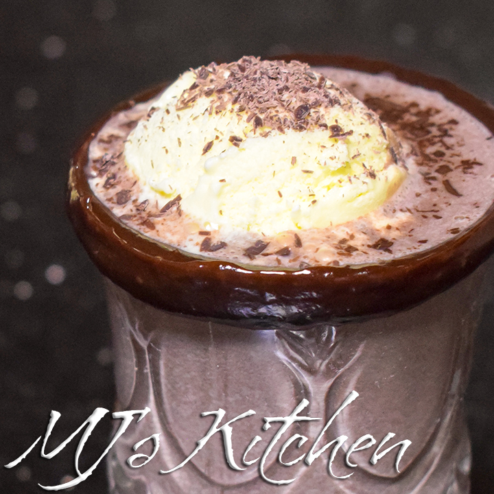 MJsKitchenPK's tweet photo. Hot Chocolate Float with Cocoa Powder & Vanilla Ice Cream
https://t.co/m7nffVBSlc
#mjskitchen #hotchocolatefloat #chocolatefloatrecipe #hotchocolaterecipe #howto #recipesinurdu https://t.co/gg5kXKVWgz