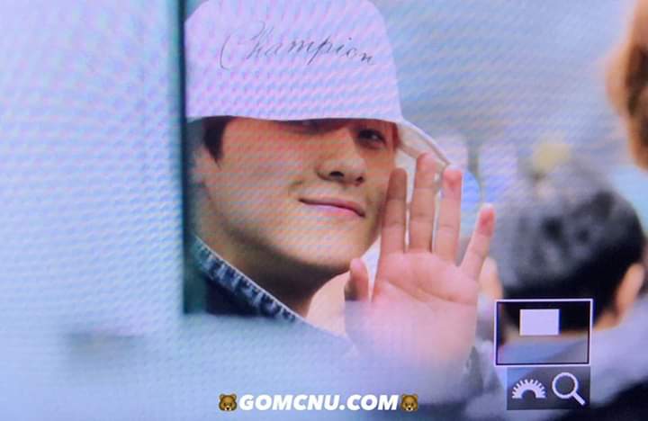 OnlyuCnu's tweet photo. 170301 Incheon ๐ซ๐ฌ NAIA Terminal
#B1A4 #CNU #์ ์ฐ #OneKCon https://t.co/NsqvLOGeOT
