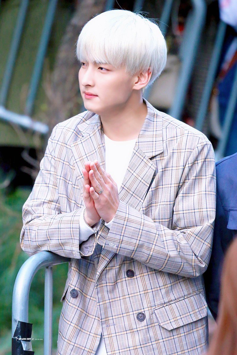 sparkoff704's tweet photo. 180330

#주호 #ZUHO
#SF9 #에스에프나인   
@SF9official https://t.co/j8lpft9NOx