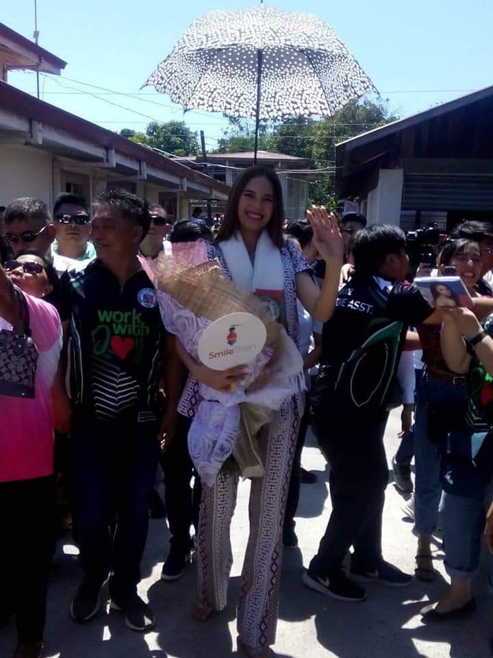 jodymazing's tweet image. Our very own Queen visits ELYU👑💯
#BANGAR💚