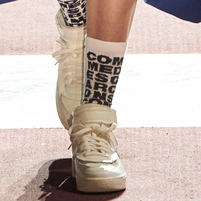 sneaker_wars tweet picture