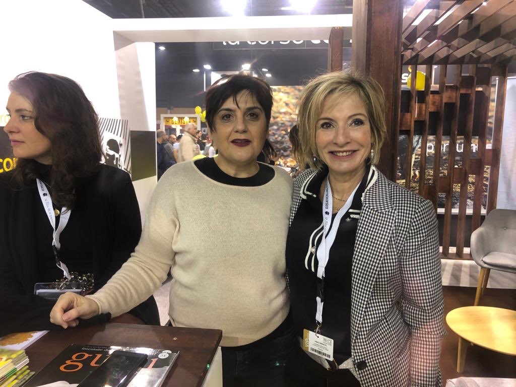 CDA2B's tweet photo. #SIA2020 Pendant ce temps là au Salon de l’agriculture...  #cda2b https://t.co/Fh22RCGS3N