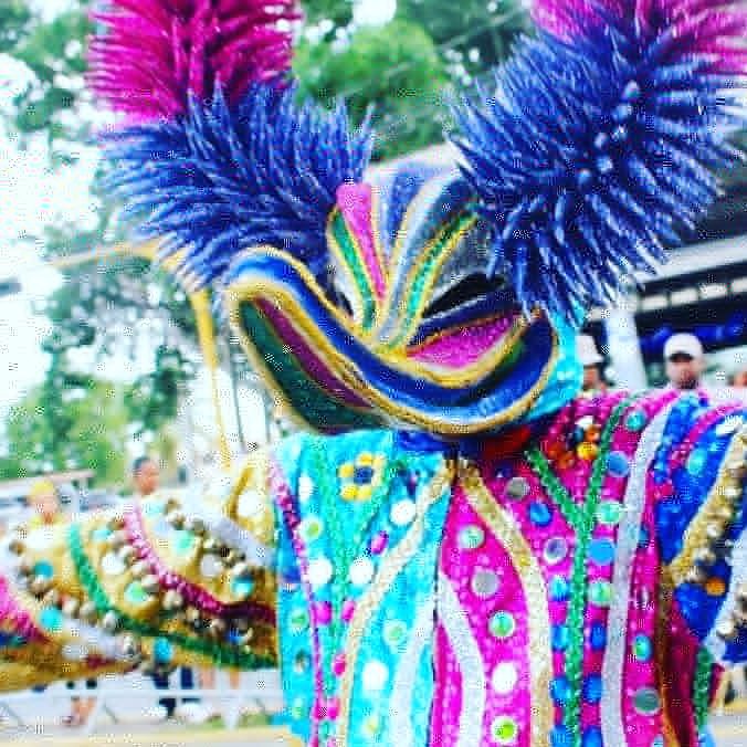 AdalgisaCorcino's tweet photo. Domingo carnavaleco. Porque lo bailaó no se quita y la promoción de destinos la llevamos en el alma. Santiago y La Vega nos esperan en su último domingo carnavalesco. 

#PorAquíPasóCorcino 
#TesorosdeSantiago2020
#PasionPorRD #turismointernoenrd #rdlotienetodo 
#MiturenCarnavales https://t.co/cqAKnu9DFD