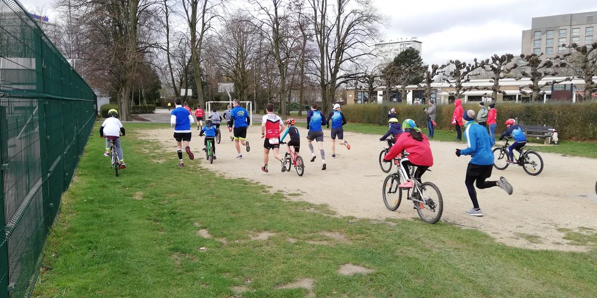 RidouaneChahid's tweet photo. 7ème édition du Run&amp;Bike, merci à celles et ceux qui ont participé à cette activité sportive et familiale. #EvereBouge #CommuneSportive https://t.co/XUyJ3kn4PF