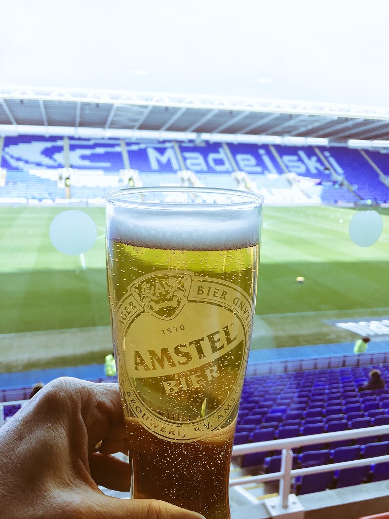 Mike_BWHDrinks's tweet photo. Fun BWH Weekend: Part 2
Big Thanks @Heineken_UK 
@ReadingFC @BarnsleyFC #Madejski #Cookham 
@amstelbieruk @Heineken @BWHDrinks https://t.co/HgVnGwygFb