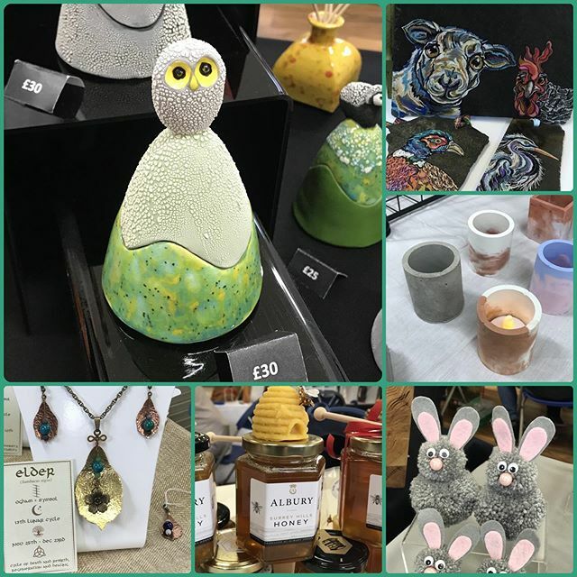 surreyartcraft's tweet photo. We are in Shere Village Hall today from 11am - 4pm. A great selection of craft on offer as well as drinks and sweet and savoury snacks. #surreycraftfairs #handmadeisbest #keepitlocal #shophandmade #affordableart #modernmaker #surreymakers #smallbusiness #visitguildford #guil… https://t.co/jyus5pz1fF