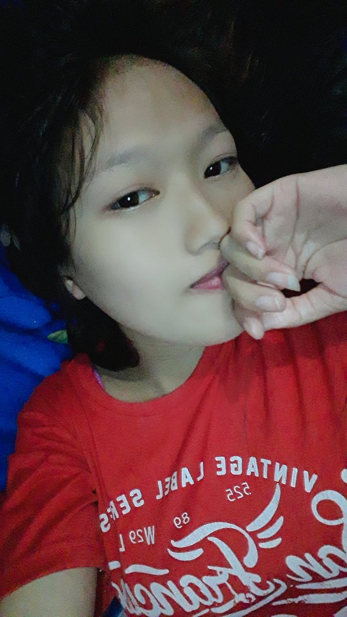 nengimah19's tweet photo. hari gini masih galau ajh😌😪
teman mana teman https://t.co/qe2nqXgyUR