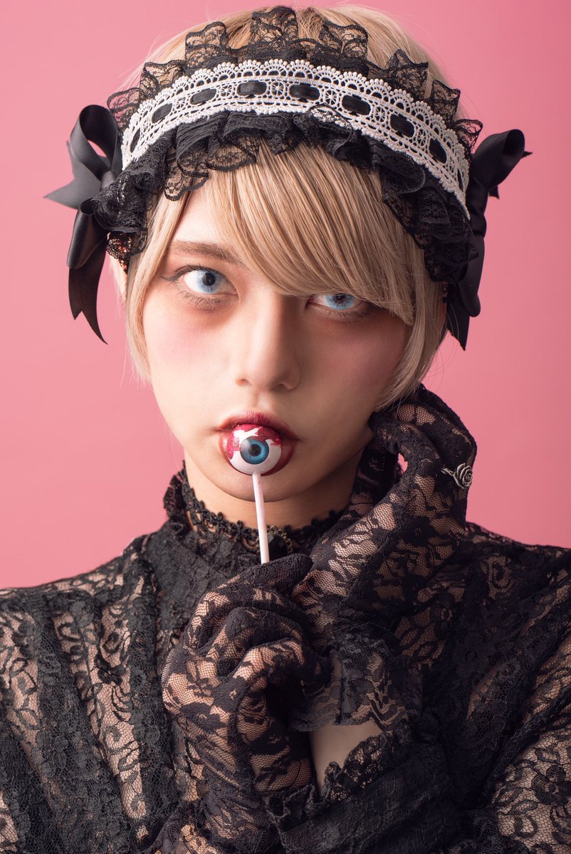Piro0413's tweet photo. colorsの展示が終わったのでこちらでも作品解禁させていただきます
今年はpinkを担当させていただきました
@haru___ruha さんがどれだけ女性らしく僕っぽくない写真を撮れるか頑張った結果がこちらです
友達ですら僕に気がつかなかったので勝ちですw https://t.co/ZGRQCKF6hV