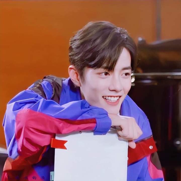 Phanngo54522268's tweet photo. #WeLoveYouXiaoZhan Tiêu Chiến là để yêu thương ❤❤ https://t.co/frSf6C2CHk