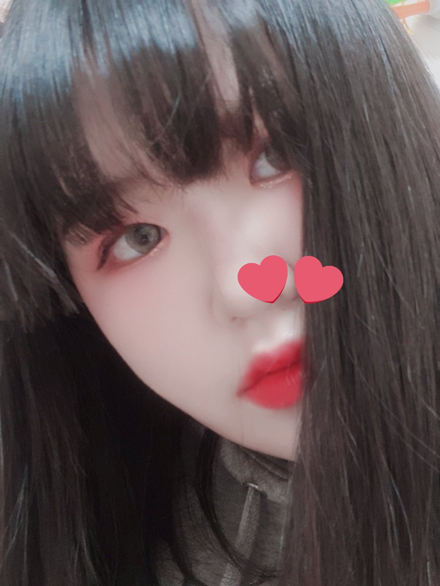 오늘 머리 풀뱅으루 다시잘랐당