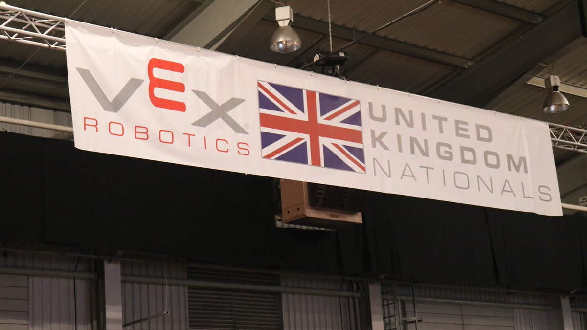 steve_fctuning's tweet image. After an early morning start it’s great to be here in Telford with the new #5194 Yr7 generation @VEXUKNationals .You believed in yourselves and now you made it. Congratulations to all teams and nice to see fellow teachers/parents giving up time.Cheers #VEXRoboticsUK @TEAMEBS