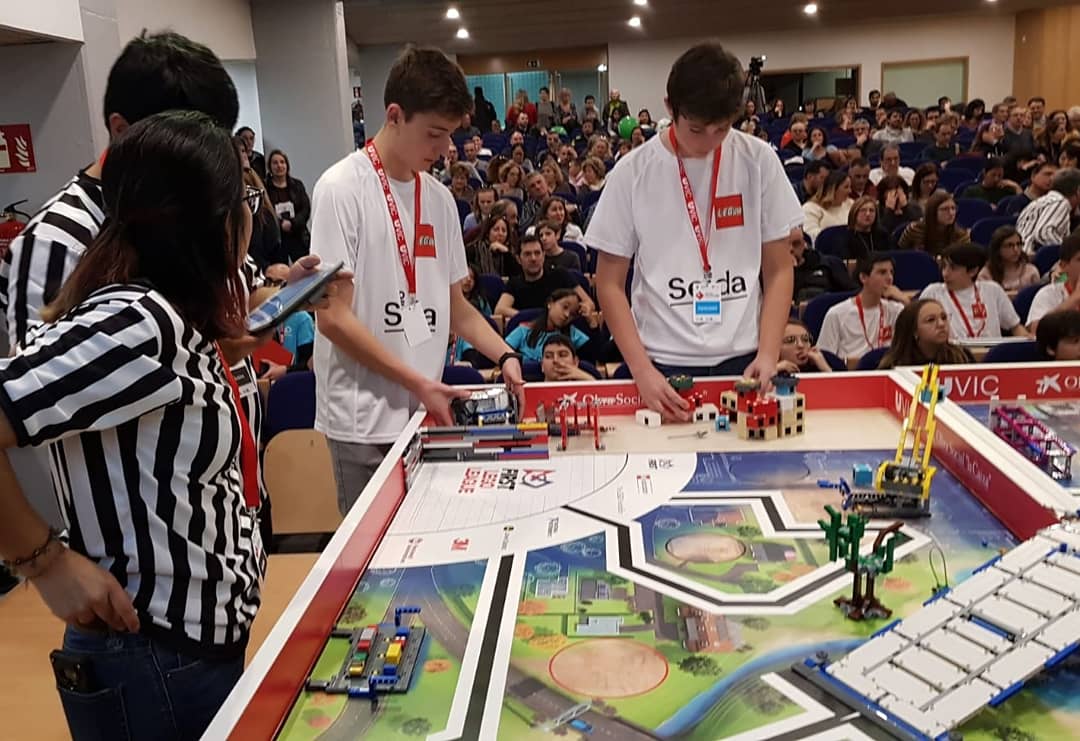 OpenScientia's tweet photo. El listado de premios de los torneos #CITYSHAPER de ayer ya están a vuestra disposición en https://t.co/y21QHe8PYo #FLLAragon @ITAINNOVA #FLLLLeida @EPS_UdL @FLLSalamanca @usal #FLLVic @uvic_ucc @UVic_FCT @ROBOTIX_ #Dragados https://t.co/TFRoG3uFNM