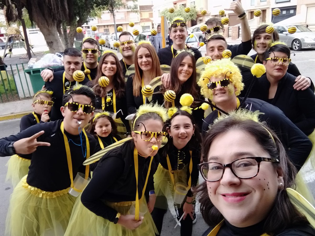 FallaSantJosep's tweet photo. #Cavalcadadelninot2020 #Alginet #Falles2020 https://t.co/03oV5WMmbx