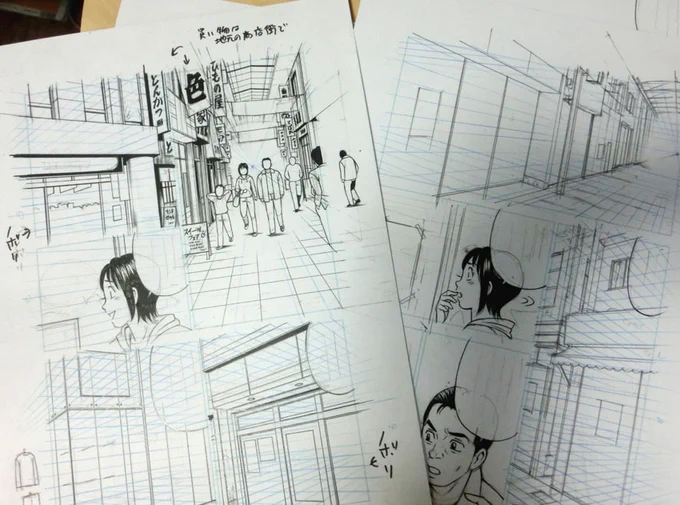 商店街のシーンはパースだらけです。
だいたい2点透視になっています。
このパースに合わせて、別に作った看板ロゴなどをフォトショプで貼りこんでいきます。 